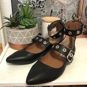 Steve Madden Double Strap Flats